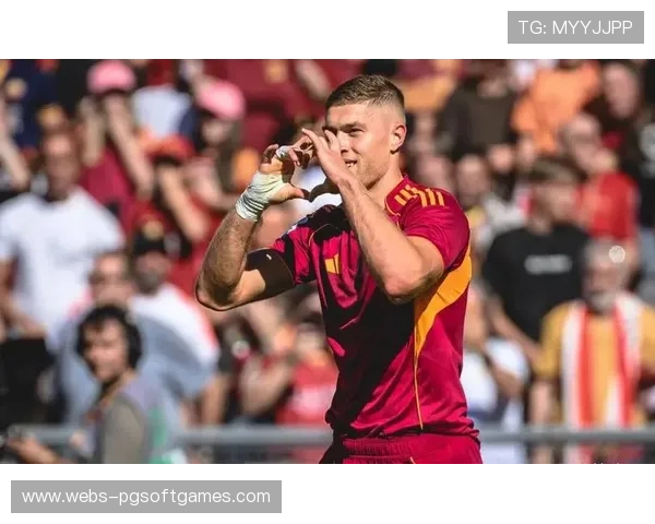 埃尔莫索头球破门,多夫比克建功,罗马主场轻取对手 埃尔莫索头球破门,多夫比克建功,罗马主场轻取对手